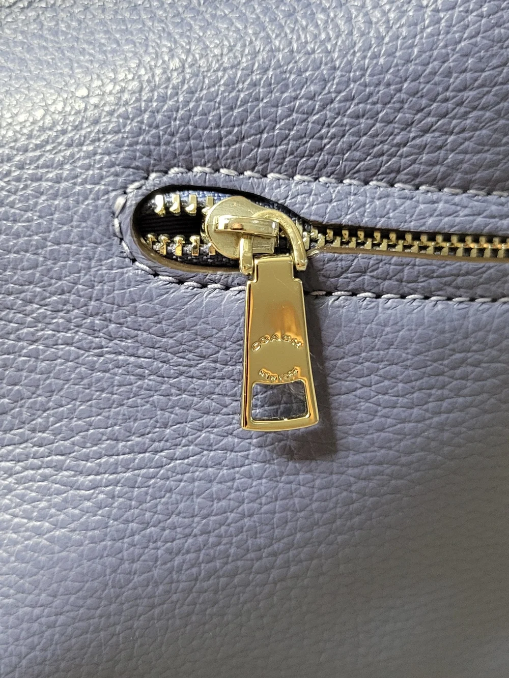 Coach classic shoulder